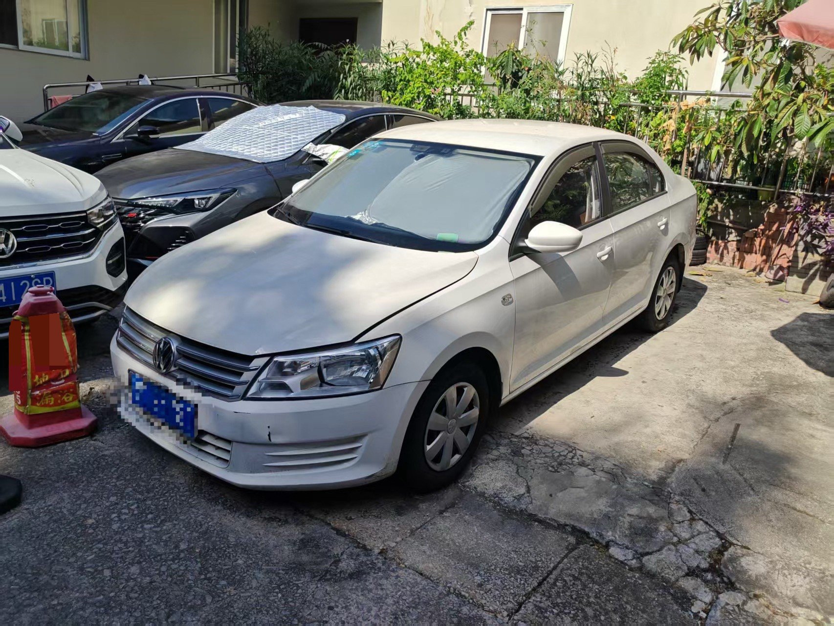 Volkswagen Santana 2015 car image 