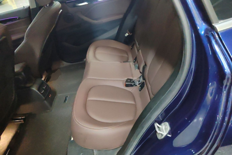 BMW X1 New Energy 2020 car image #17