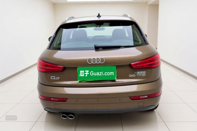 Audi Q3 2017 car image #6