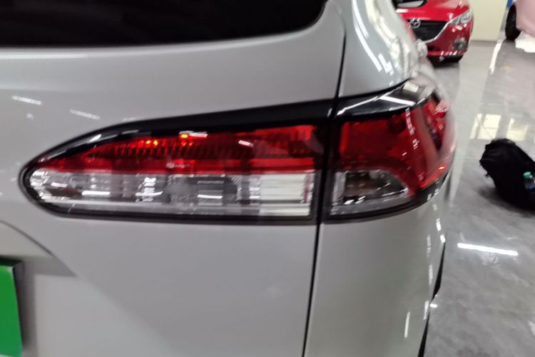 Toyota Corolla Cross 2023 #8 Toyota Corolla Cross 2023 car image #8