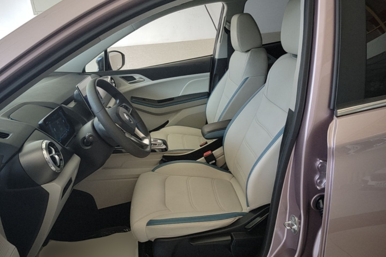 BYD Yuan Pro 2023 car image #15