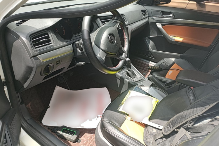 Volkswagen Lavida 2021 car image #16