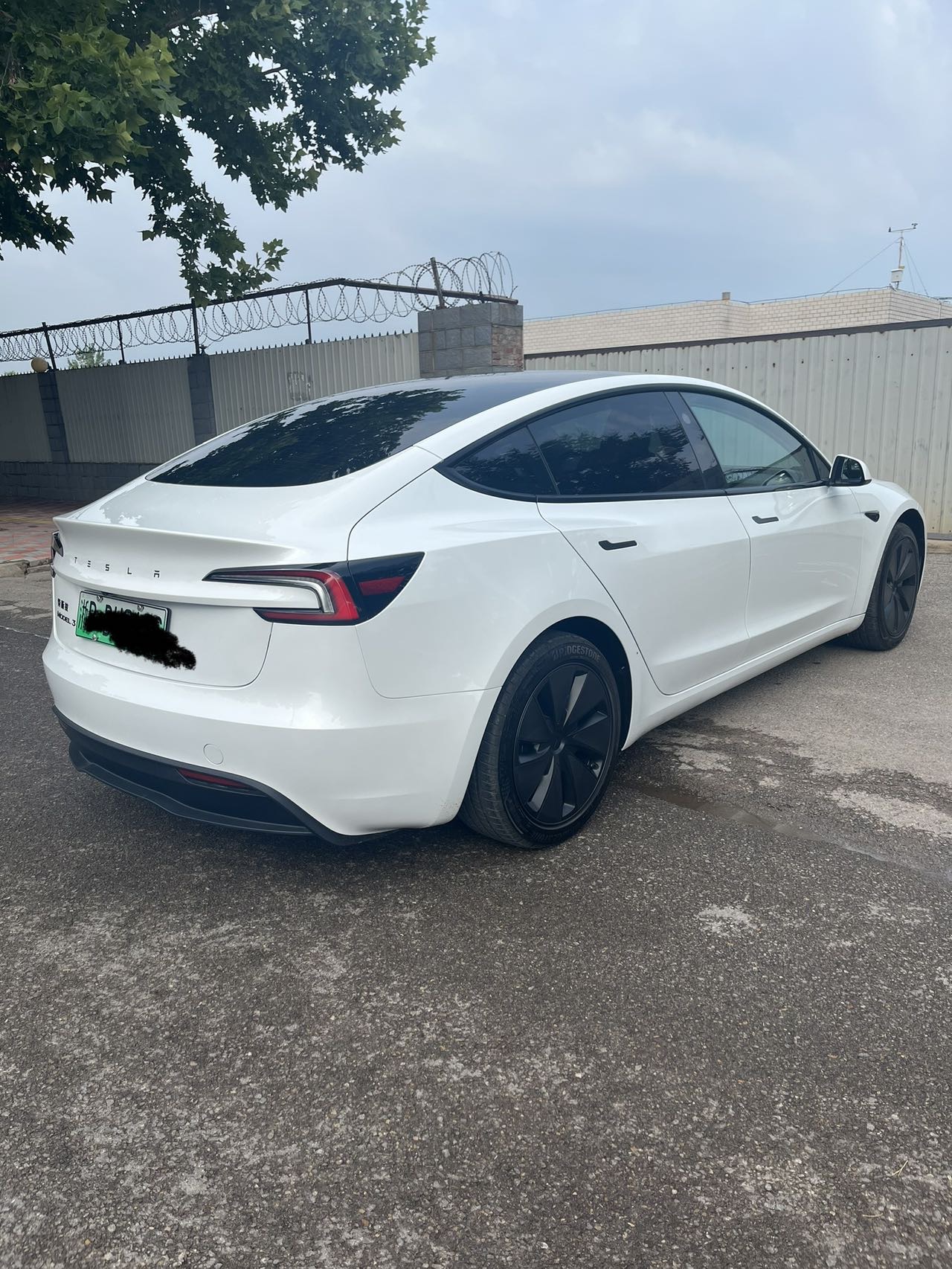 Tesla Model 3 2026 car image #4