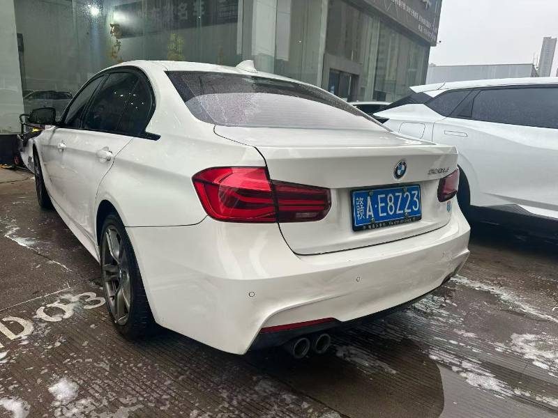 BMW 3 Series 2018 #9 BMW 3 Series 2018 car image #9