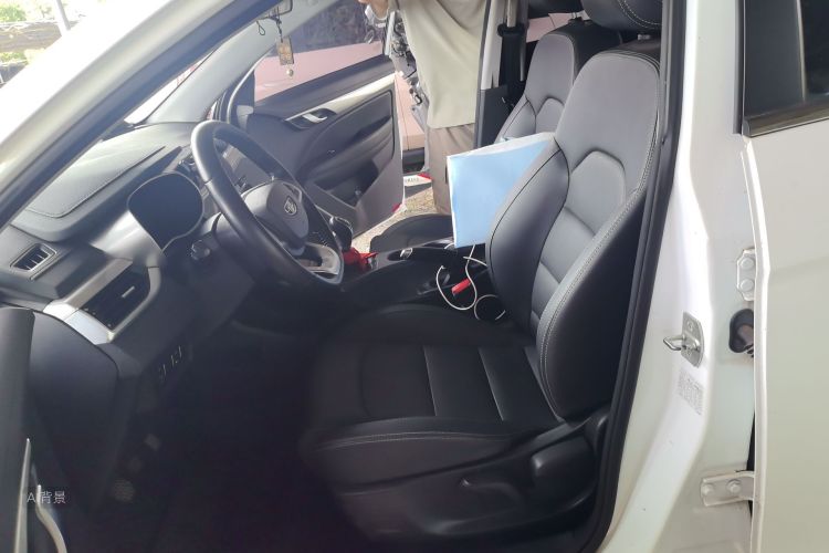 GEELY Emgrand 2020 #17 GEELY Emgrand 2020 car image #17