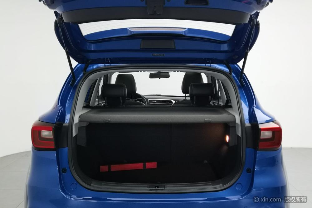 MG ZS 2017 #22 MG ZS 2017 car image #22