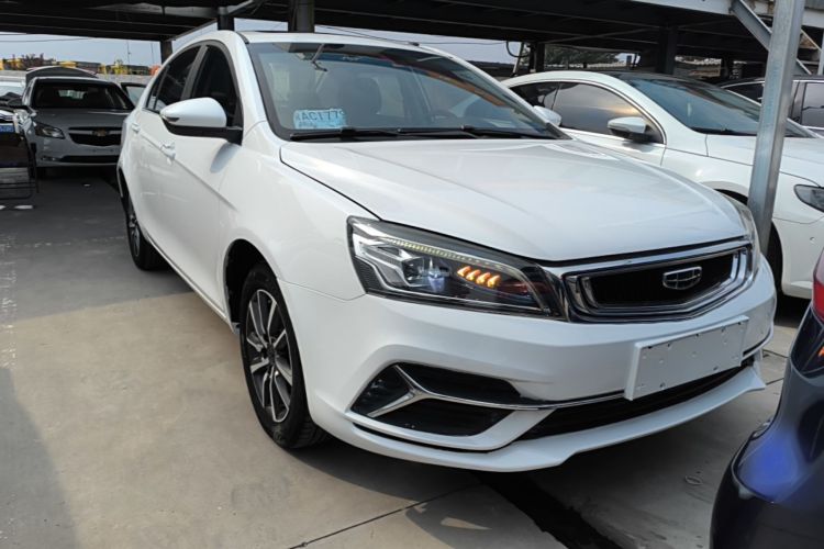 GEELY Emgrand 2019 #4 GEELY Emgrand 2019 car image #4
