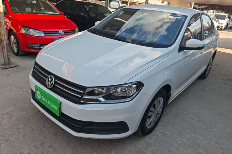 Volkswagen Santana 2018 car image #2