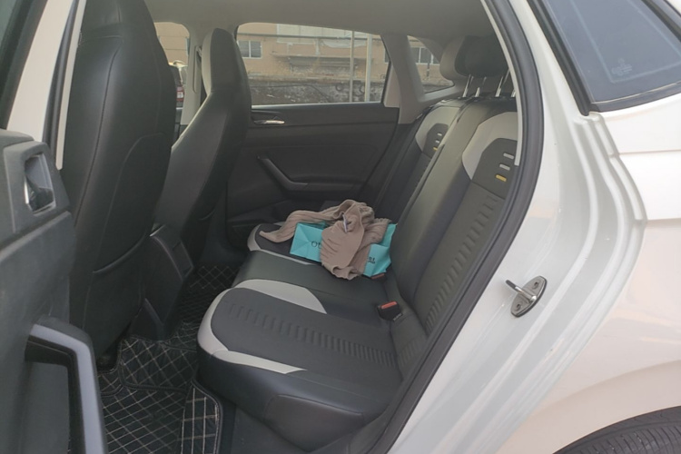 Volkswagen Polo 2020 immagine di auto #17