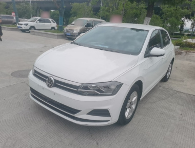 Volkswagen Polo 2022 car image 