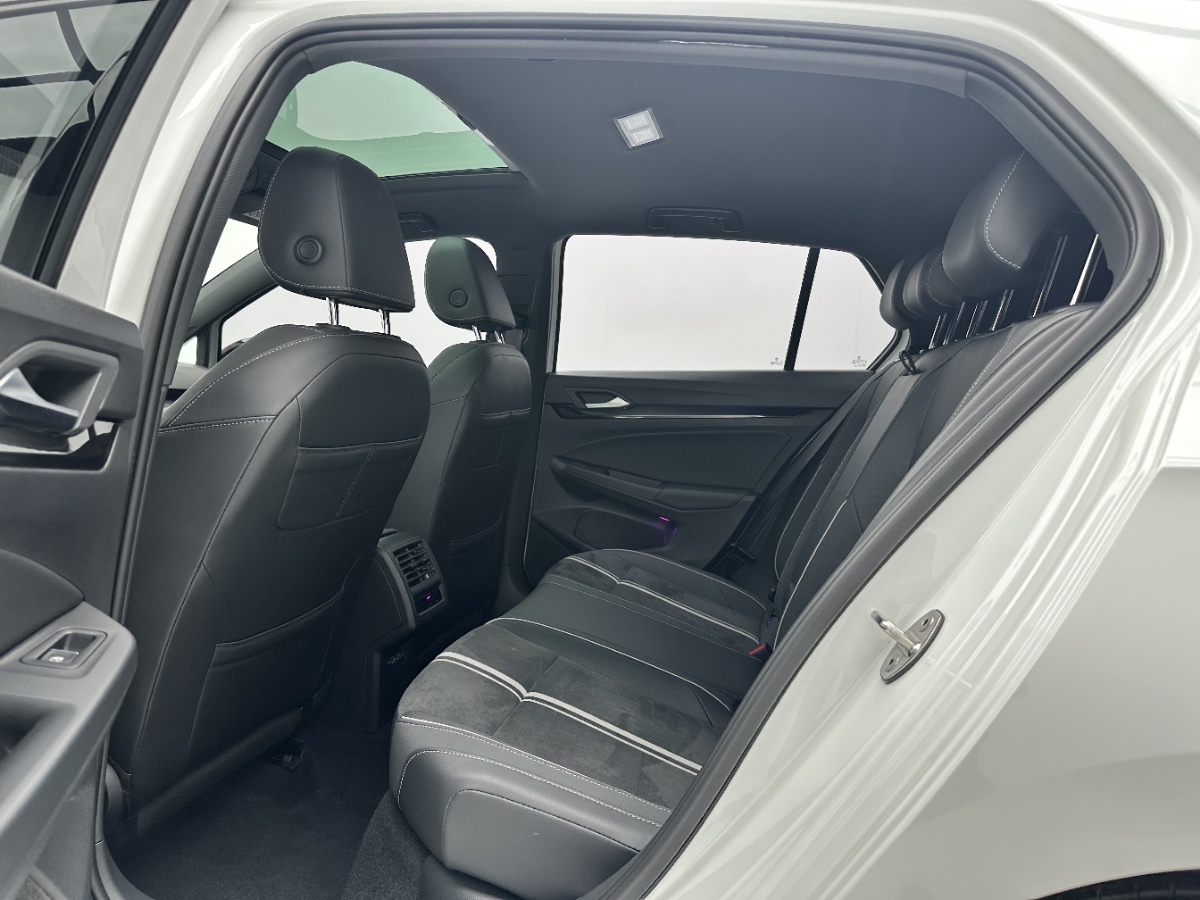 Volkswagen Golf 2022 #6 Volkswagen Golf 2022 car image #6