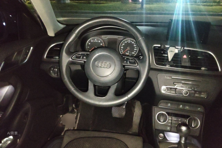 Audi Q3 2019 #12 Audi Q3 2019 car image #12