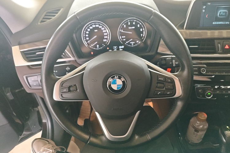 BMW X1 2018 #15 BMW X1 2018 immagine di auto #15