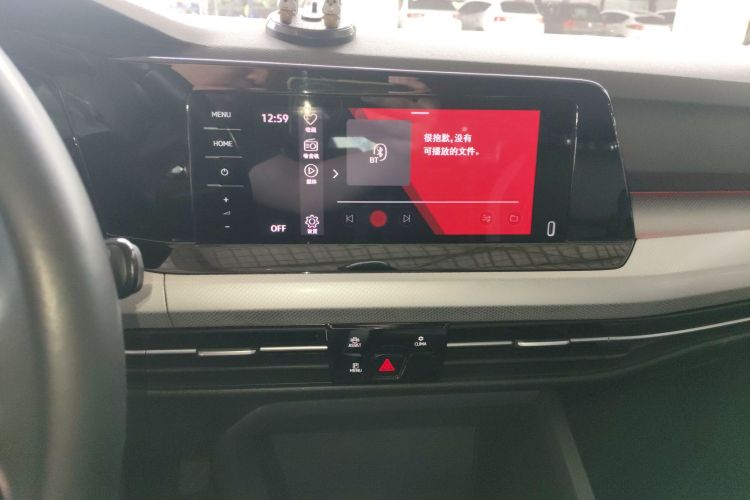 Volkswagen Golf 2022 imagen de coche #17