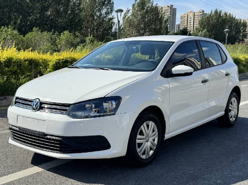 Volkswagen Polo 2017 car image 