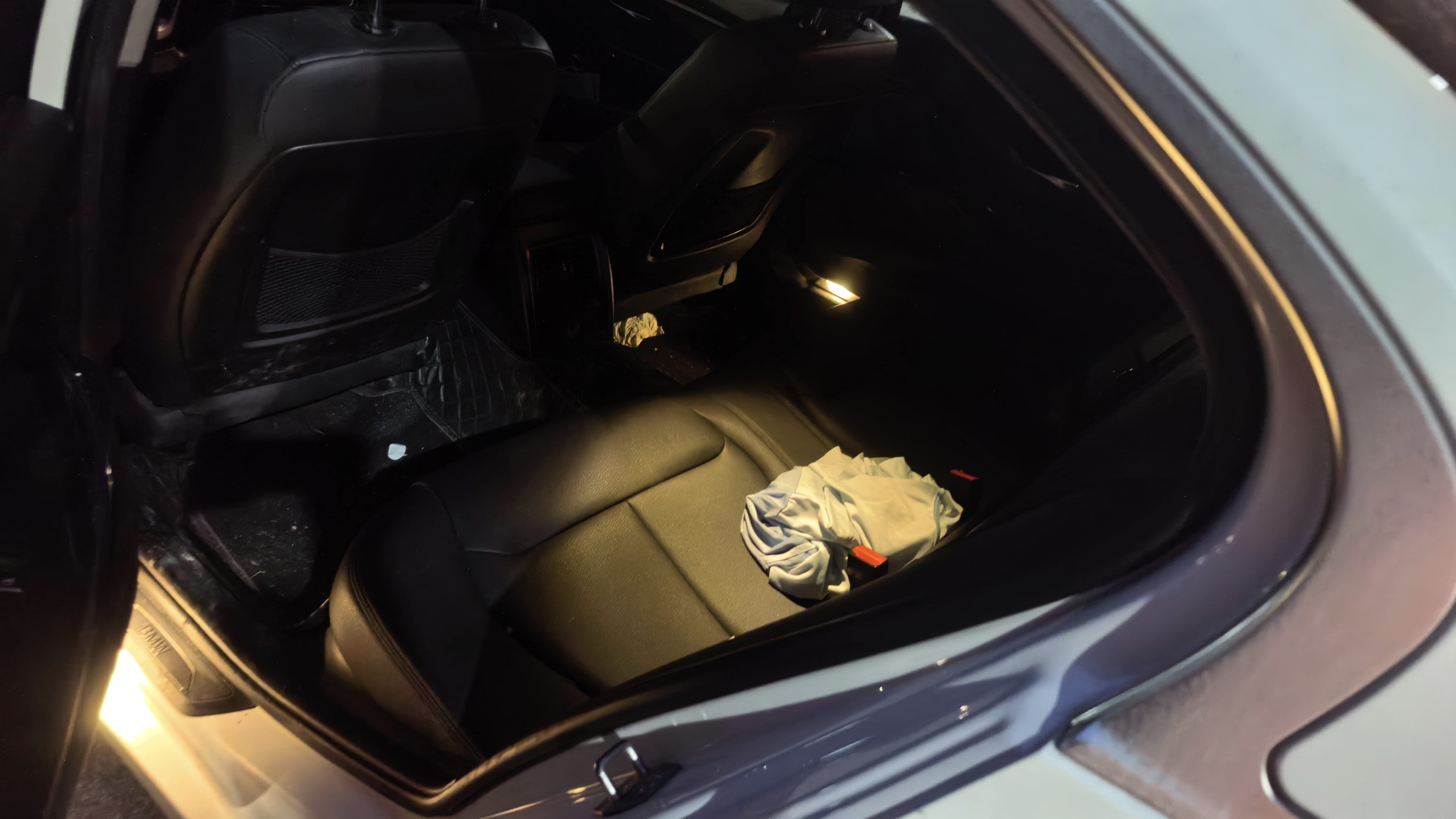 BMW 3 Series 2017 #3 BMW 3 Series 2017 car image #3