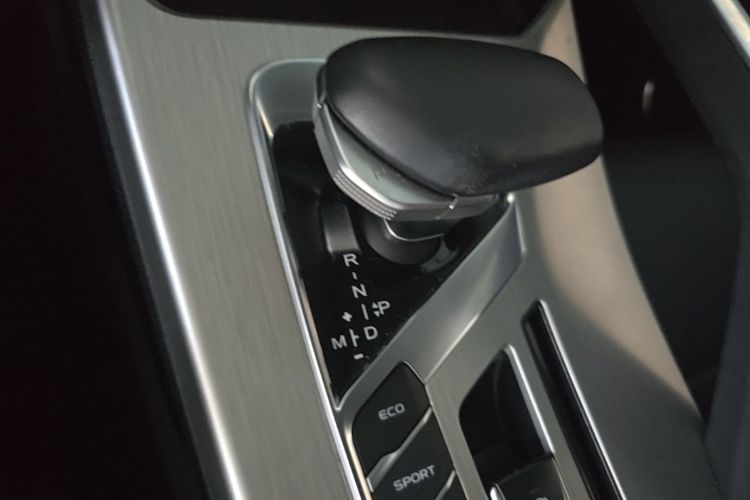 GEELY Coolray 2021 #14 GEELY Coolray 2021 car image #14