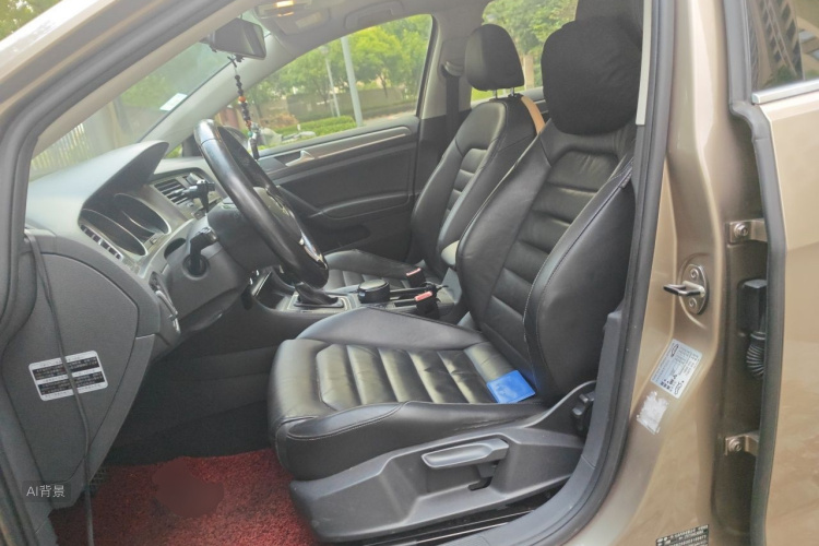 Volkswagen Golf 2014 car image #17