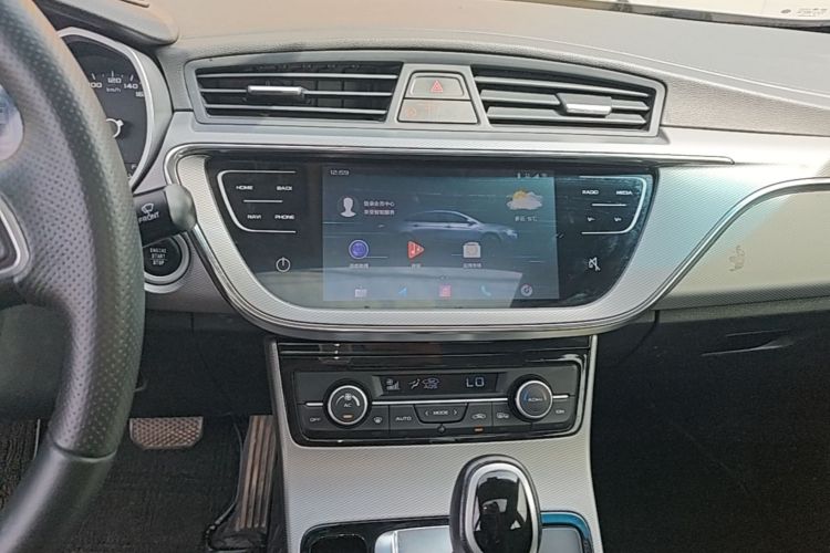 GEELY Emgrand GL 2019 car image #13