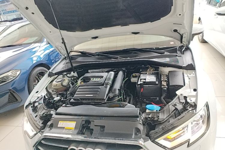 Audi A3 2021 car image #23