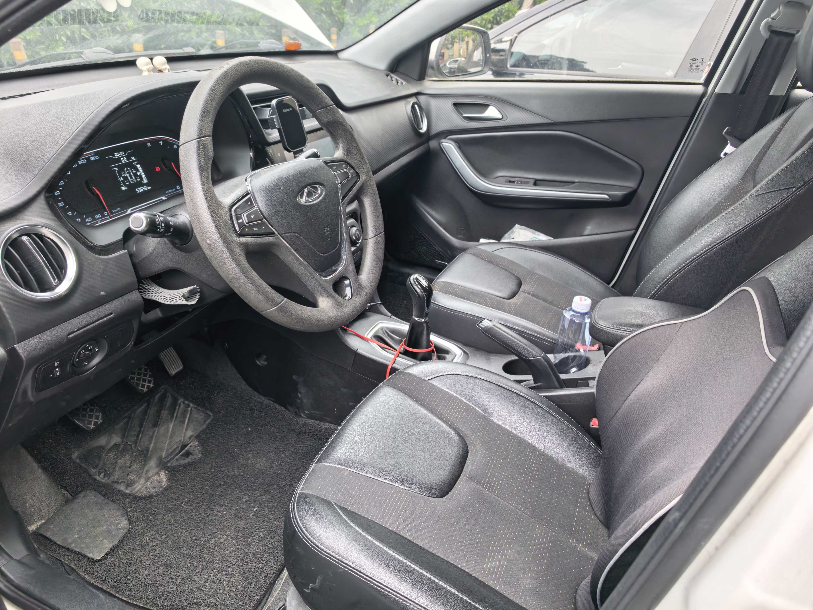 Chery Tiggo 3x 2019 #2 Chery Tiggo 3x 2019 car image #2