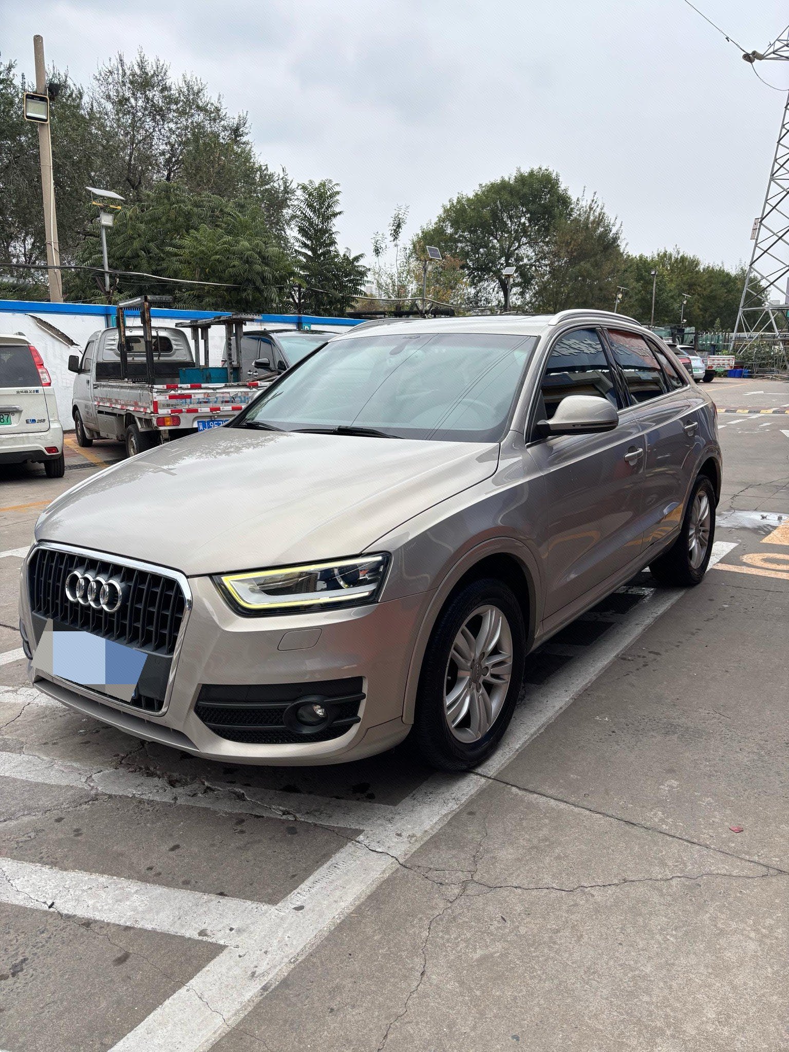 Audi Q3 2014 Audi Q3 2014 car image