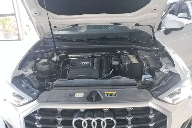 Audi Q3 2021 #20 Audi Q3 2021 car image #20
