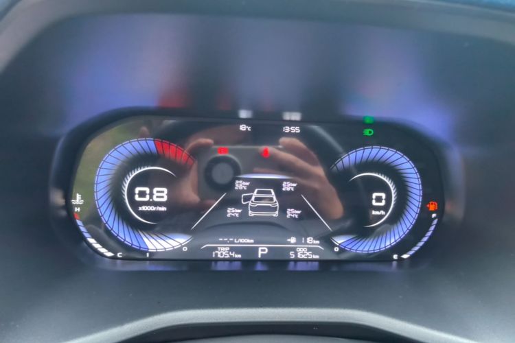 GEELY Emgrand 2023 image de voiture #12