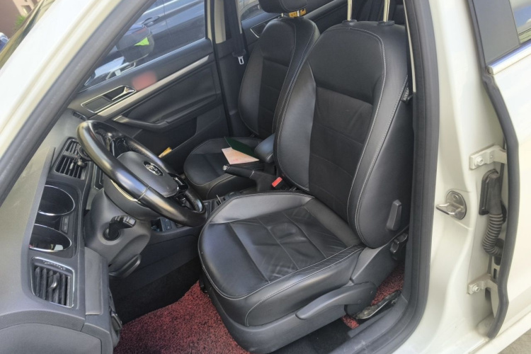 Volkswagen Lavida 2015 #15 Volkswagen Lavida 2015 car image #15