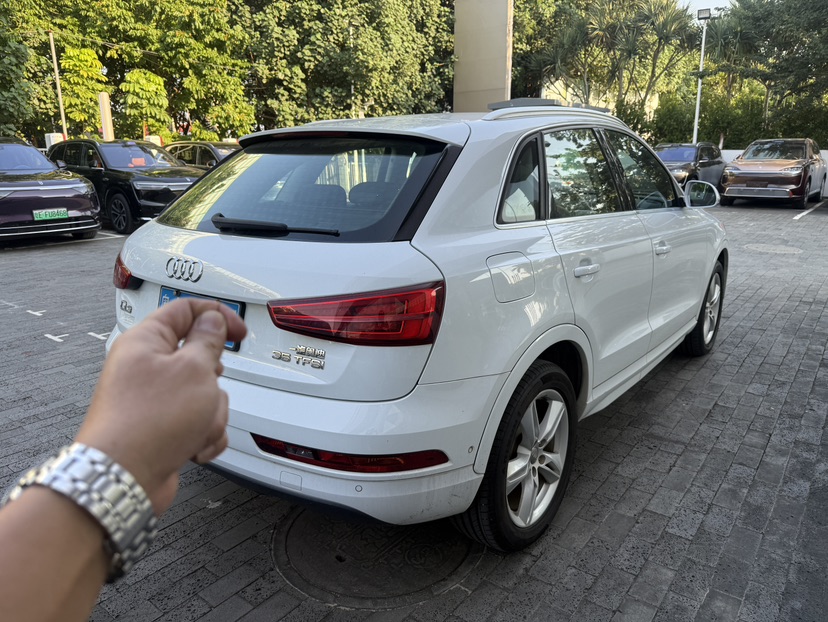 Audi Q3 2016 #5 Audi Q3 2016 car image #5