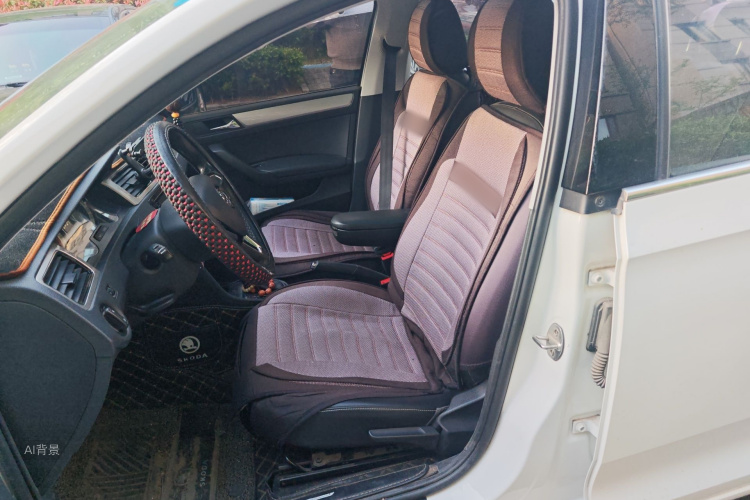 Skoda Rapid 2018 #17 Skoda Rapid 2018 image de voiture #17