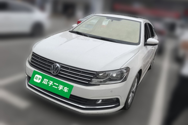 Volkswagen Lavida 2016 car image #2