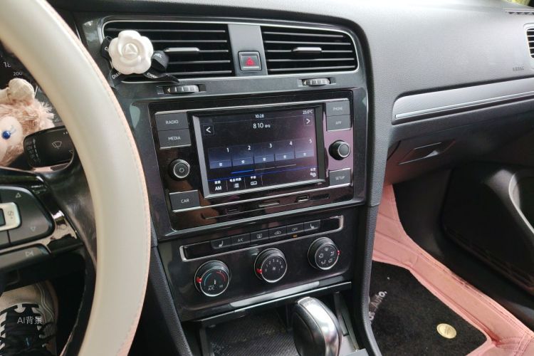 Volkswagen Golf 2017 #15 Volkswagen Golf 2017 car image #15