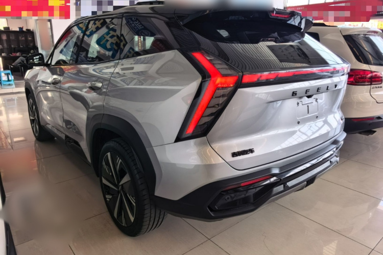 GEELY Boyue L 2022 car image #5