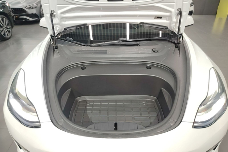 Tesla Model 3 2021 #20 Tesla Model 3 2021 car image #20