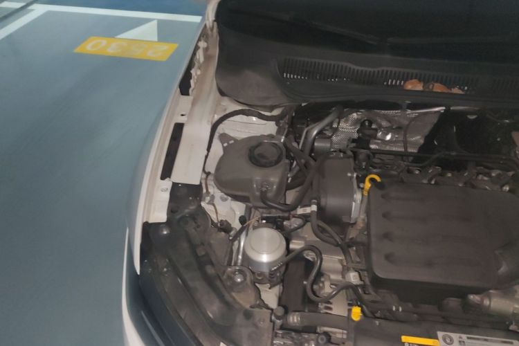 Volkswagen Polo 2024 car image #28