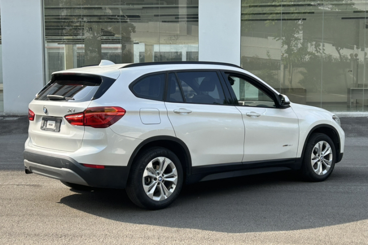 BMW X1 2017 immagine di auto #7