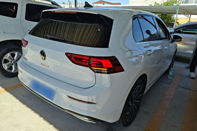 Volkswagen Golf 2021 #7 Volkswagen Golf 2021 car image #7
