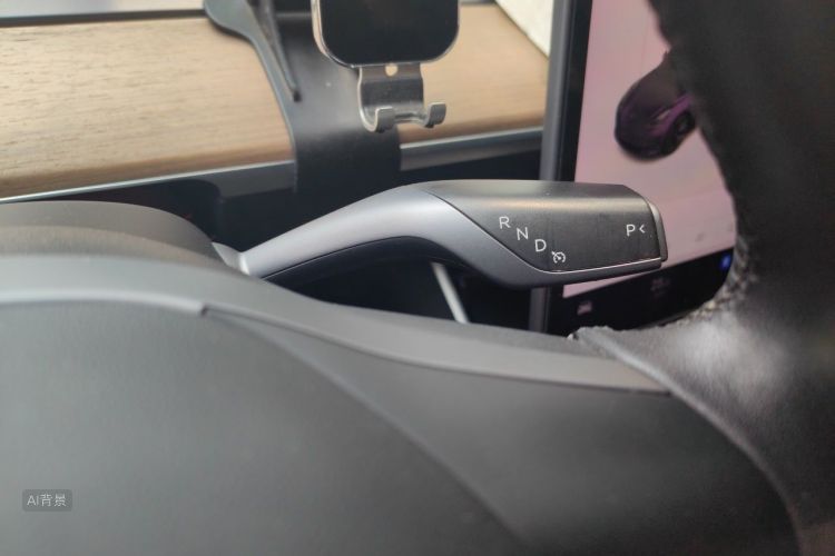 Tesla Model 3 2020 #16 Tesla Model 3 2020 car image #16