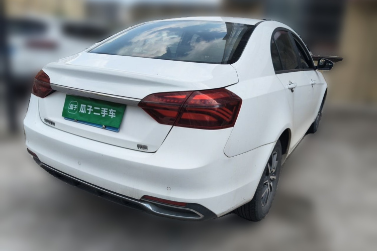 GEELY Emgrand 2020 car image #5