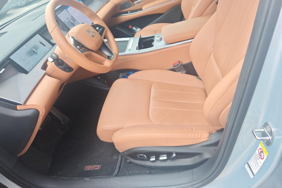 BYD HanL 2025 #4 BYD HanL 2025 صورة سيارة #4