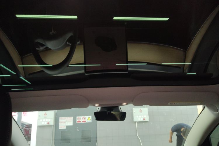 特斯拉 Model 3 2023 汽车图片 #21