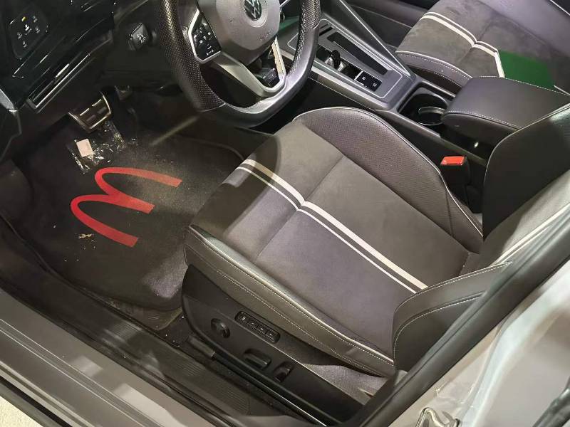 Volkswagen Golf 2022 car image #7