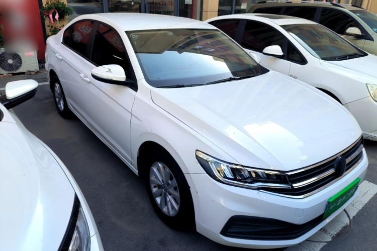 Volkswagen Bora 2019 #4 Volkswagen Bora 2019 car image #4
