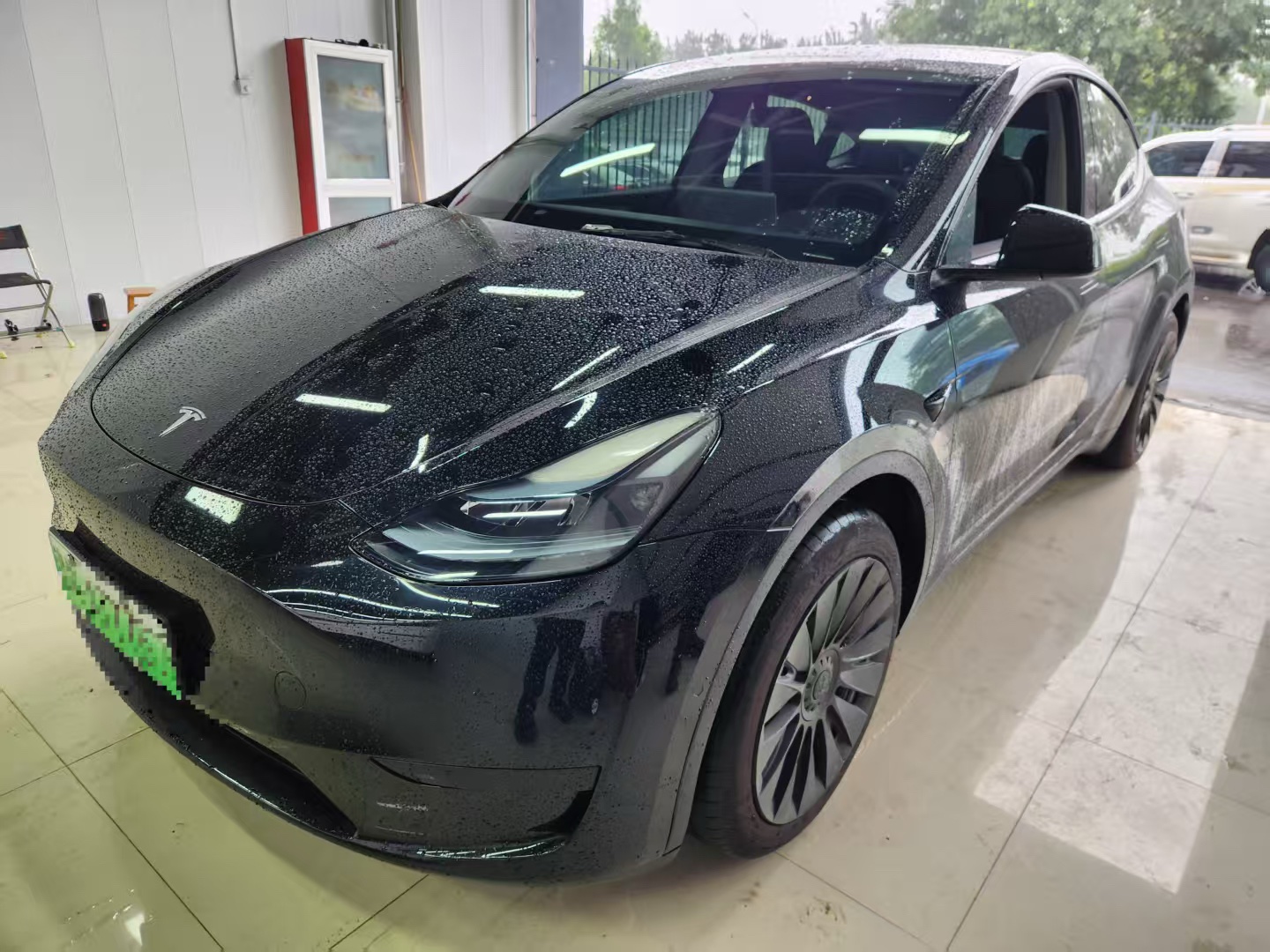 Tesla Model Y 2023 Tesla Model Y 2023 car image