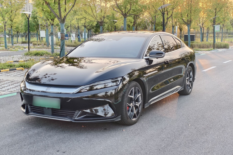 BYD Han 2022 #2 BYD Han 2022 car image #2