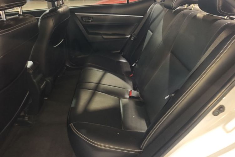 Toyota Corolla 2019 car image #13