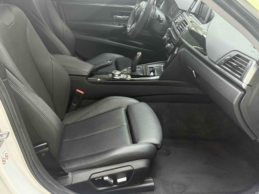BMW 3 Series GT 2019 car image #5