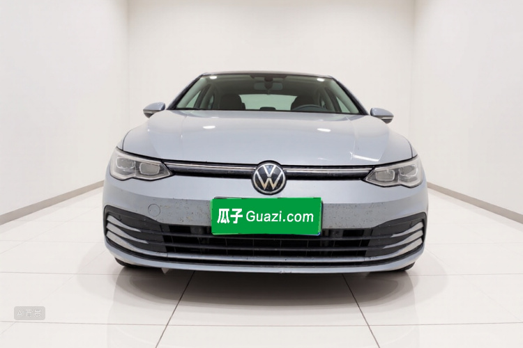 Volkswagen Golf 2024 car image #3