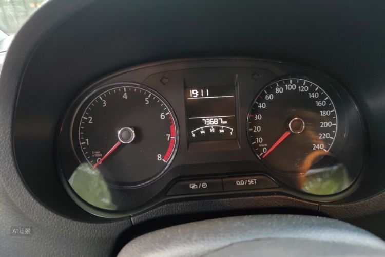 Volkswagen Polo 2018 car image #14